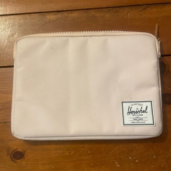 Herschel MacBook Laptop iPad Sleeve Cover Bag - Picture 2 of 8